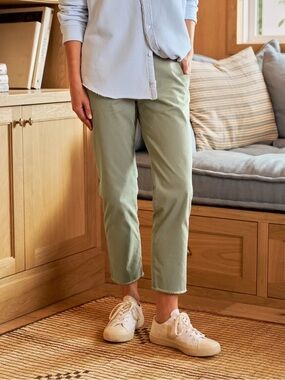 Frank & Eileen Wicklow Italian Chino Pants Sage Green Size 6 Raw Hem